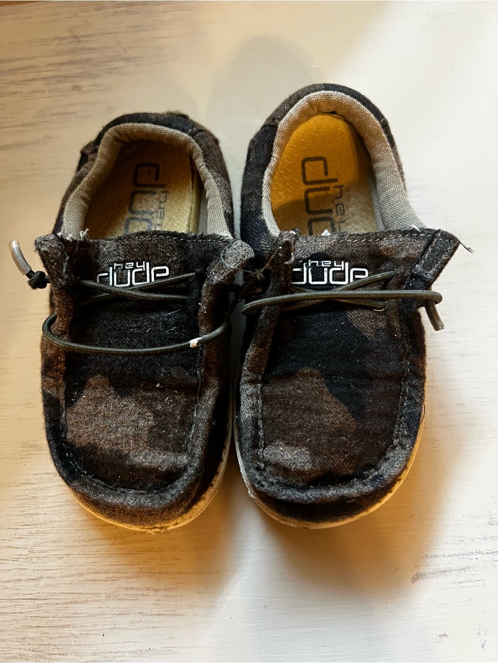 Toddler camo hey dude shoes
